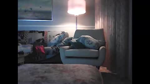 ronvlv online show from 04/09/26, 02:00