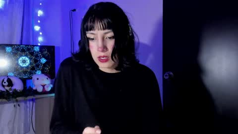 Snapshot of room312_ chatting on 01/18/25, 12:02 Twelve 3 Inst Twelve 312002 Twitter Room312 2002 online show from 01/18/25, 12:02