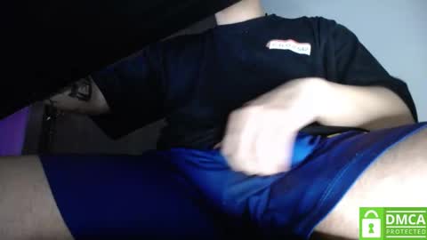 Snapshot of room_hot_x chatting on 12/06/24, 02:57 ken online show from 12/06/24, 02:57