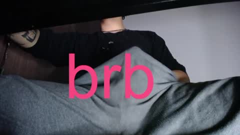 Snapshot of room_hot_x chatting on 01/13/25, 08:26 ken online show from 01/13/25, 08:26