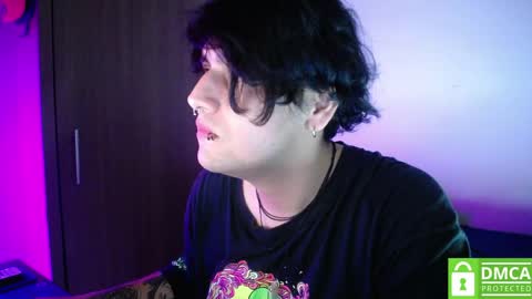 Snapshot of room_hot_x chatting on 04/23/26, 08:44 ken online show from 04/23/26, 08:44