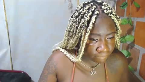 roos_veyker online show from 02/12/26, 03:56