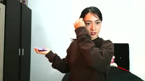 roosmery_ online show from 03/30/26, 10:55