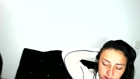 roosmery_ online show from 05/13/26, 01:30