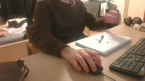 Snapshot of roridory chatting on 11/01/25, 09:17 roridory online show from 11/01/25, 09:17