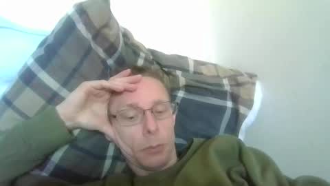 Snapshot of rororober chatting on 03/15/26, 12:11 rororober online show from 03/15/26, 12:11
