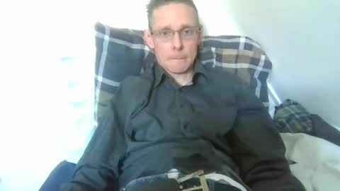Snapshot of rororober chatting on 04/06/26, 01:23 rororober online show from 04/06/26, 01:23