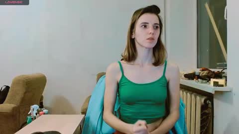 rosa843850 online show from 02/16/25, 09:16