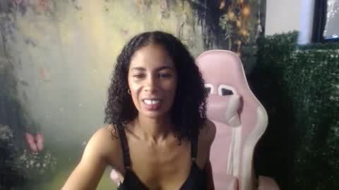 Snapshot of rosa_skinny chatting on 06/04/26, 09:32 rosa online show from 06/04/26, 09:32