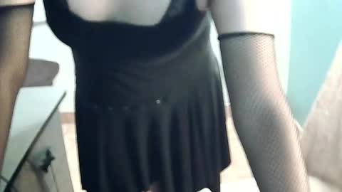 Snapshot of rosabells chatting on 06/08/26, 03:56 Rosa online show from 06/08/26, 03:56