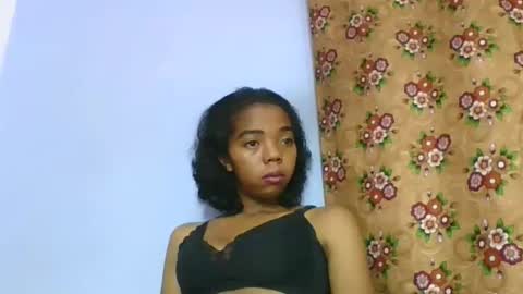 rosah225127 online show from 04/24/26, 06:10