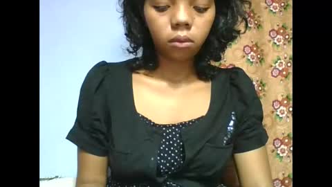 rosah225127 online show from 05/21/26, 06:04