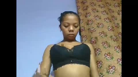 rosah225127 online show from 05/29/26, 06:44