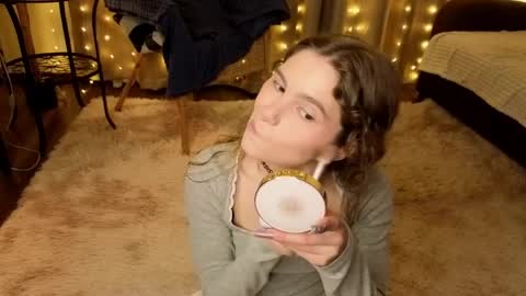 Kylie online show from 03/27/26, 05:12