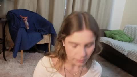Snapshot of rosalvaulman chatting on 04/24/26, 05:37 Kylie online show from 04/24/26, 05:37