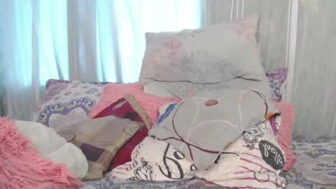 daniela garcia online show from 02/12/25, 07:02