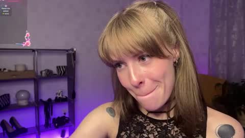 RoosaMoore online show from 05/16/26, 03:33