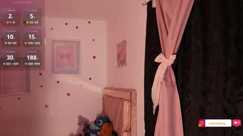 Aleja online show from 04/12/26, 02:05