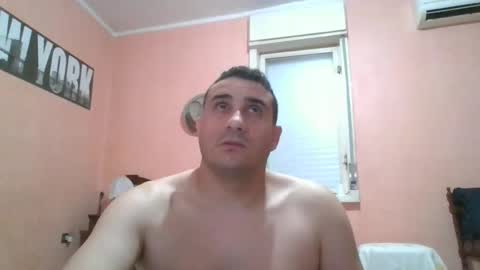 Rosario online show from 11/22/25, 01:04