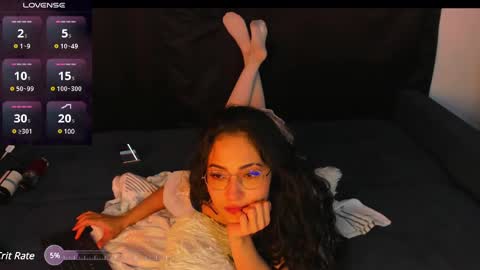 Snapshot of rosario215_ chatting on 02/11/25, 01:52 Rosario online show from 02/11/25, 01:52