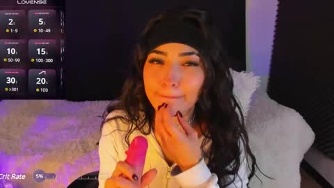 Snapshot of rosario215_ chatting on 02/22/25, 10:40 Rosario online show from 02/22/25, 10:40