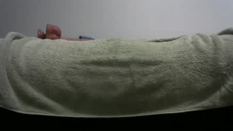 Snapshot of roscoes8 chatting on 10/13/25, 03:17 roscoes8 online show from 10/13/25, 03:17