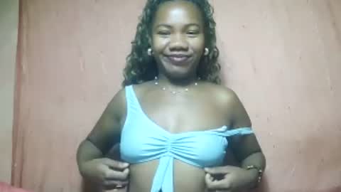 Snapshot of rose9794 chatting on 06/21/26, 04:59 Rose9794 online show from 06/21/26, 04:59