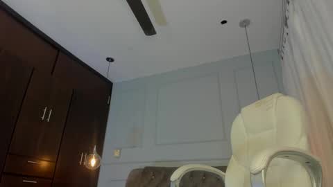 rose__monroe online show from 02/25/26, 07:56