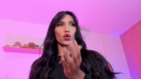 Rose Saenz online show from 11/27/25, 08:00