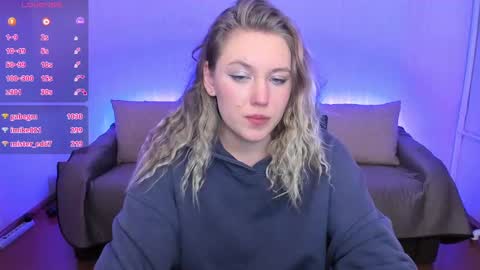 Rose but u can call me princess online show from 02/11/25, 11:22