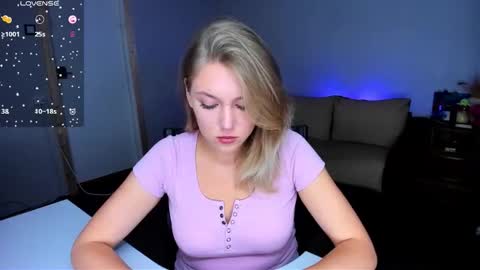 Rose but u can call me princess online show from 09/28/25, 07:41