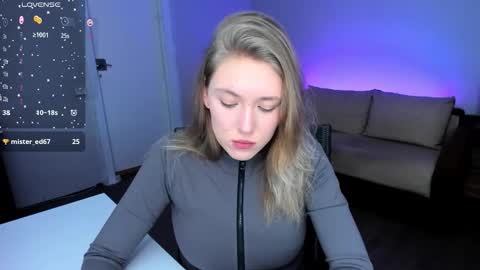 Rose but u can call me princess online show from 12/18/25, 08:15