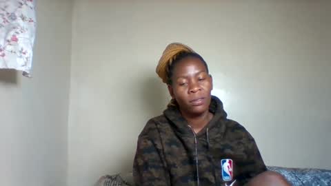 rose_coco online show from 09/21/25, 08:10