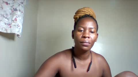 rose_coco online show from 09/22/25, 11:29