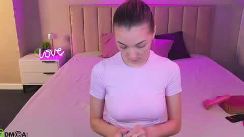 Snapshot of rose_dixon chatting on 05/19/26, 12:16 Kimberlly online show from 05/19/26, 12:16