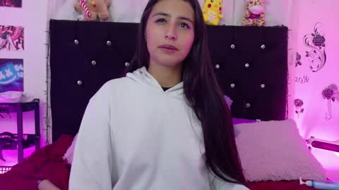 Rose online show from 03/27/26, 08:48