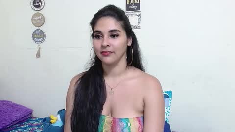 rose_towers4 online show from 01/12/26, 06:07