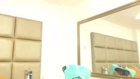 Snapshot of rose_valentiine chatting on 05/27/26, 01:57 rose_valentiine online show from 05/27/26, 01:57