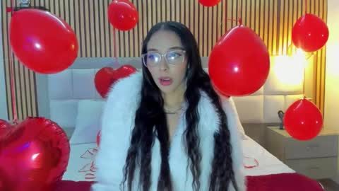 roseaurora online show from 02/14/26, 11:51