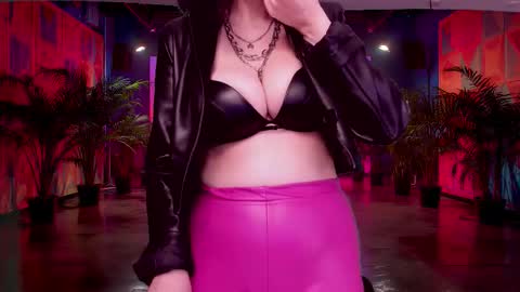 Rosebloom online show from 10/18/25, 04:37