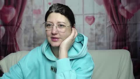 RoseHille online show from 02/08/26, 06:17