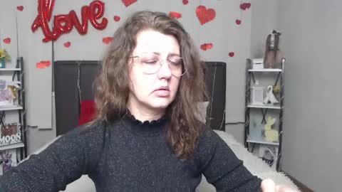 RoseHille online show from 03/03/26, 06:14