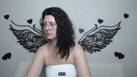 Snapshot of rosehille chatting on 07/05/26, 05:14 RoseHille online show from 07/05/26, 05:14