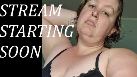 Snapshot of rosejones874451 chatting on 10/28/25, 08:18 rosejones874451 online show from 10/28/25, 08:18