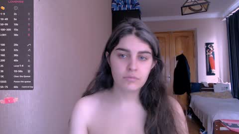 Snapshot of roselina_ chatting on 01/27/25, 09:23 Rose online show from 01/27/25, 09:23