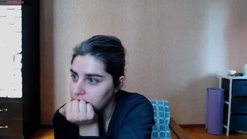 Rose online show from 03/06/26, 09:17