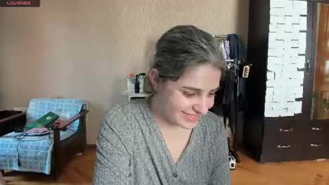 Rose online show from 06/19/26, 11:03