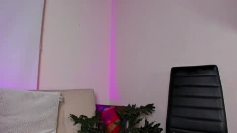 Lyla OF roselinedior online show from 12/19/24, 04:13