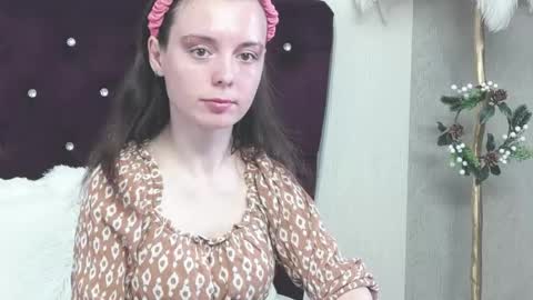 Roselyn online show from 04/15/26, 05:03