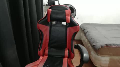 rosemae07 online show from 10/11/25, 09:19